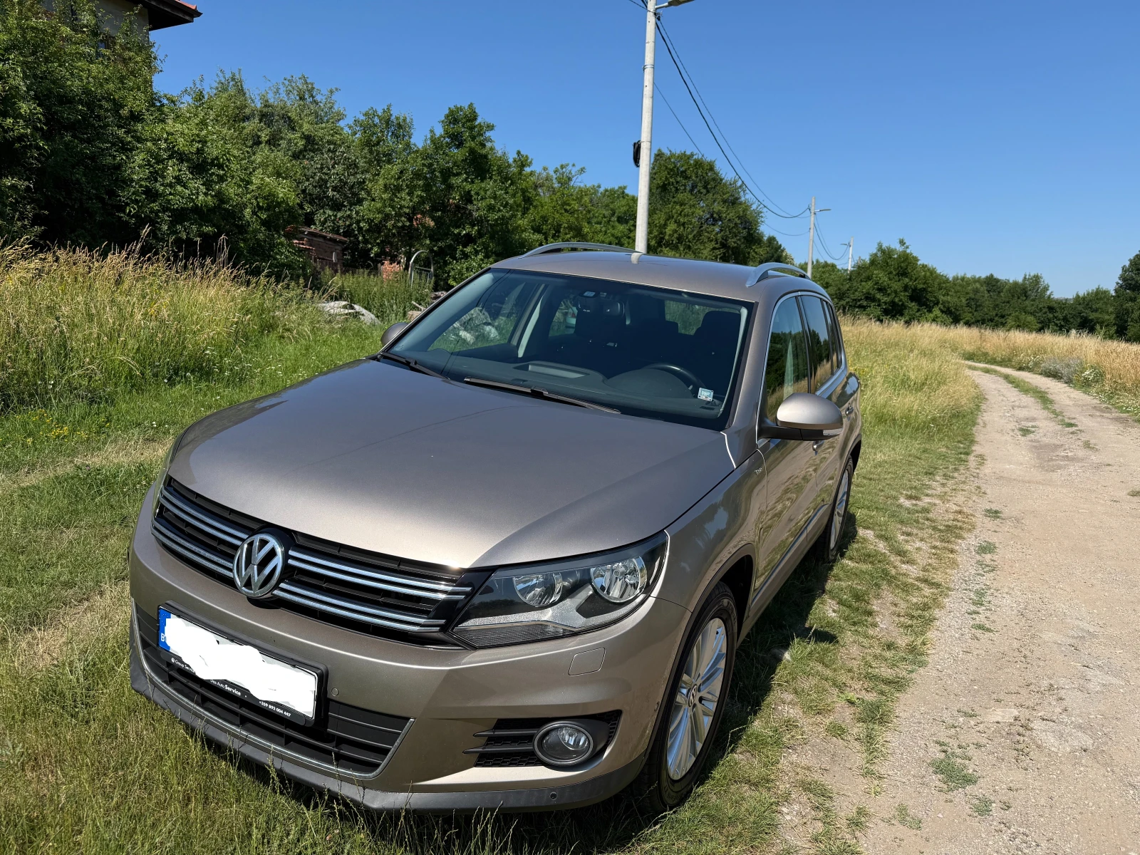 VW Tiguan, снимка 7 - Автомобили и джипове - 54996071