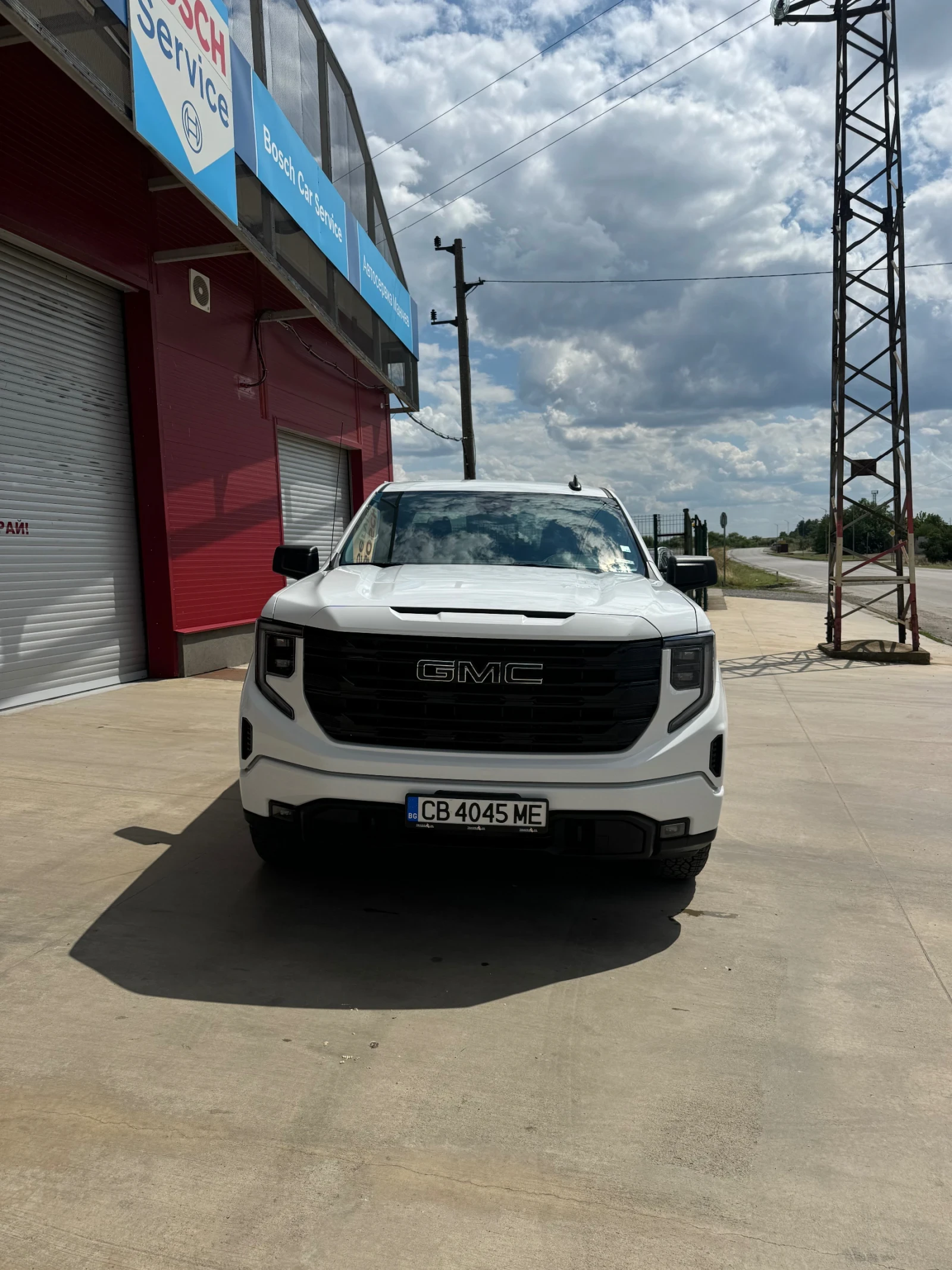 Gmc Sierra 1500, снимка 2 - Автомобили и джипове - 55410413