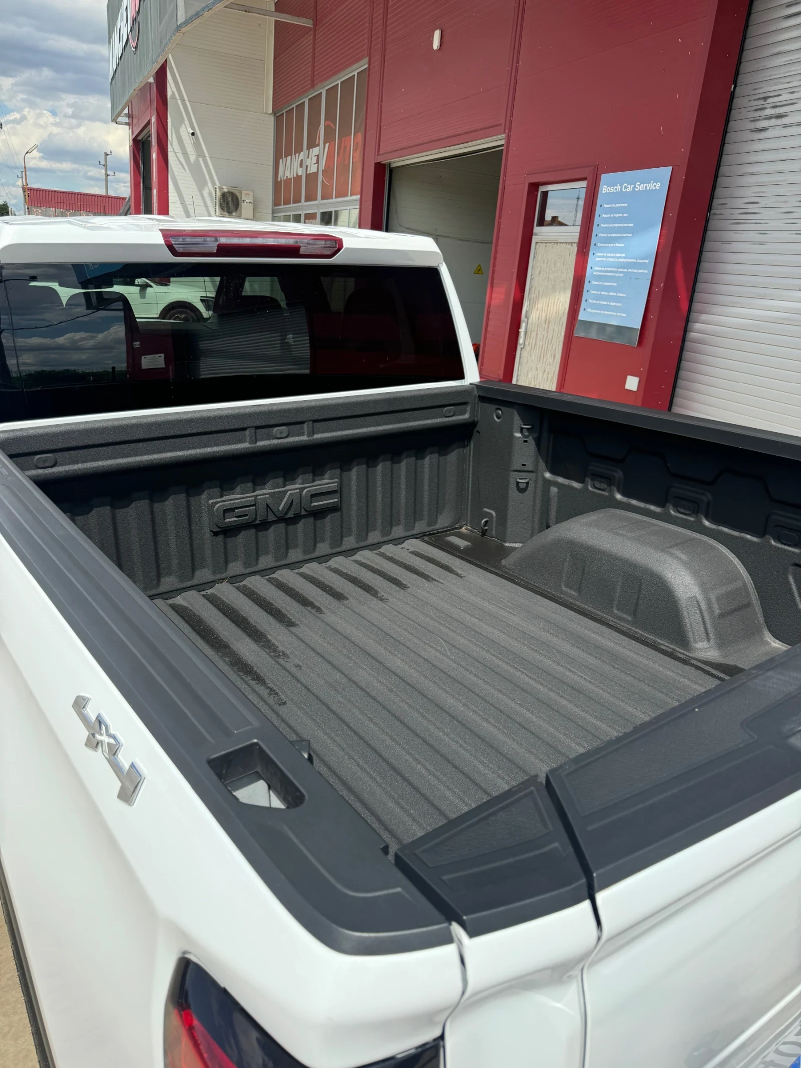 Gmc Sierra 1500, снимка 4 - Автомобили и джипове - 55410413
