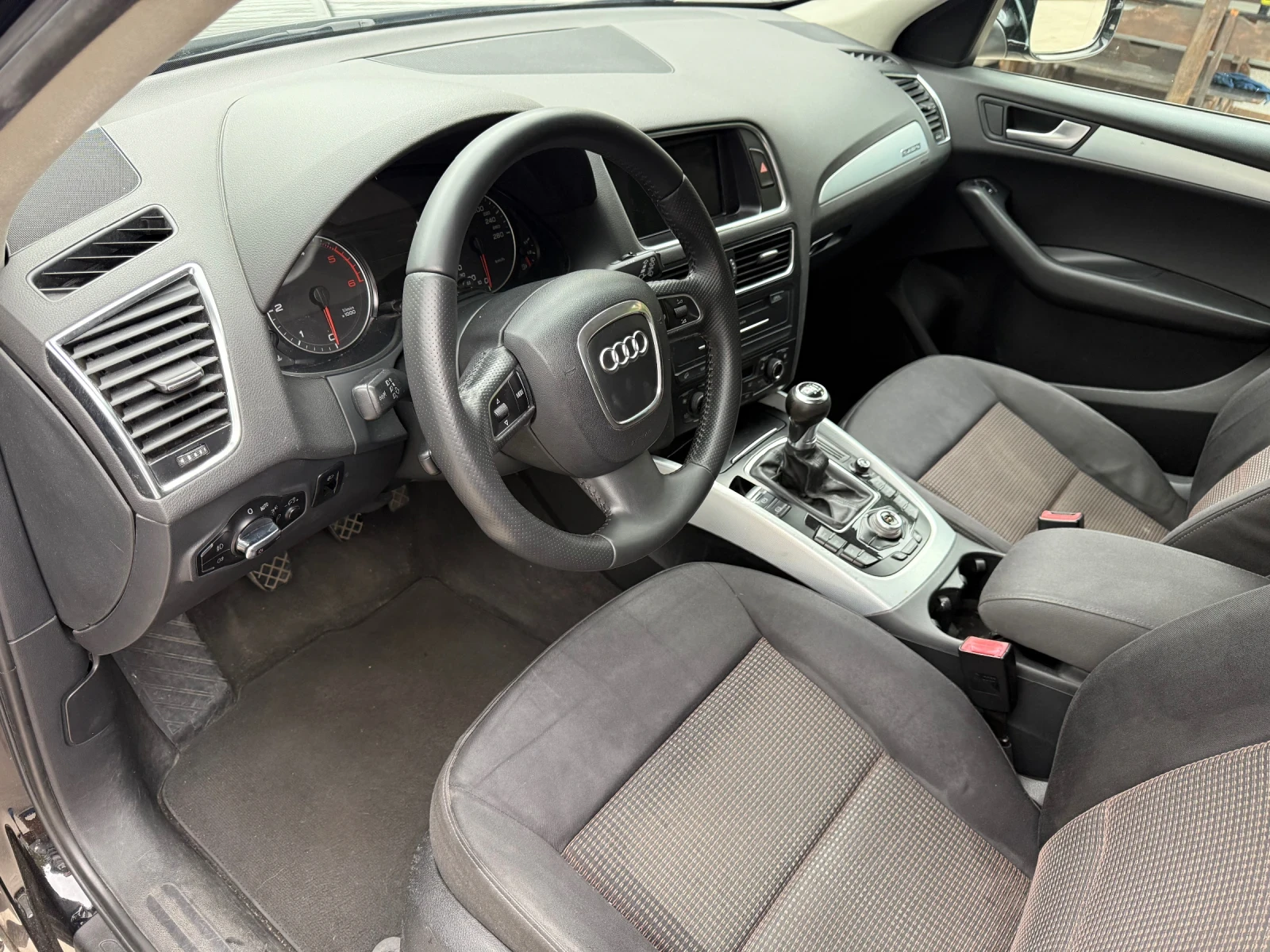 Audi Q5 2.0TDI* QUATTRO* , снимка 5 - Автомобили и джипове - 55406242
