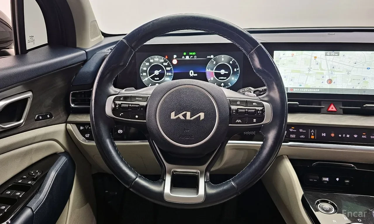 Kia Sportage AWD* ОБДУХ* ПОДГРЕВ* KRELL AUDIO* AMBIENT* 360* , снимка 8 - Автомобили и джипове - 55479175