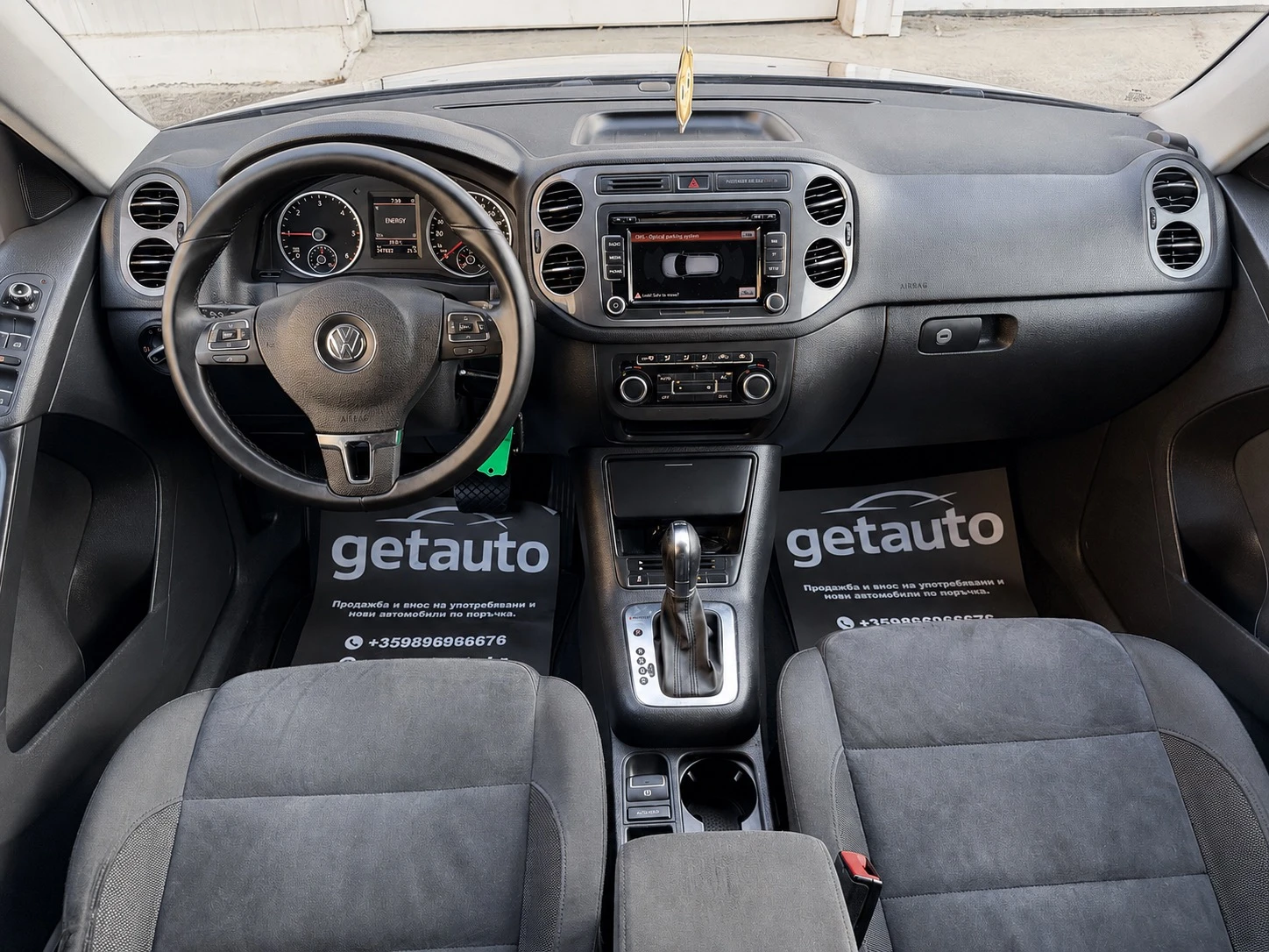 VW Tiguan 2.0 TDI-4Motion-140кс-Автомат-Самопаркиране, снимка 13 - Автомобили и джипове - 55631944