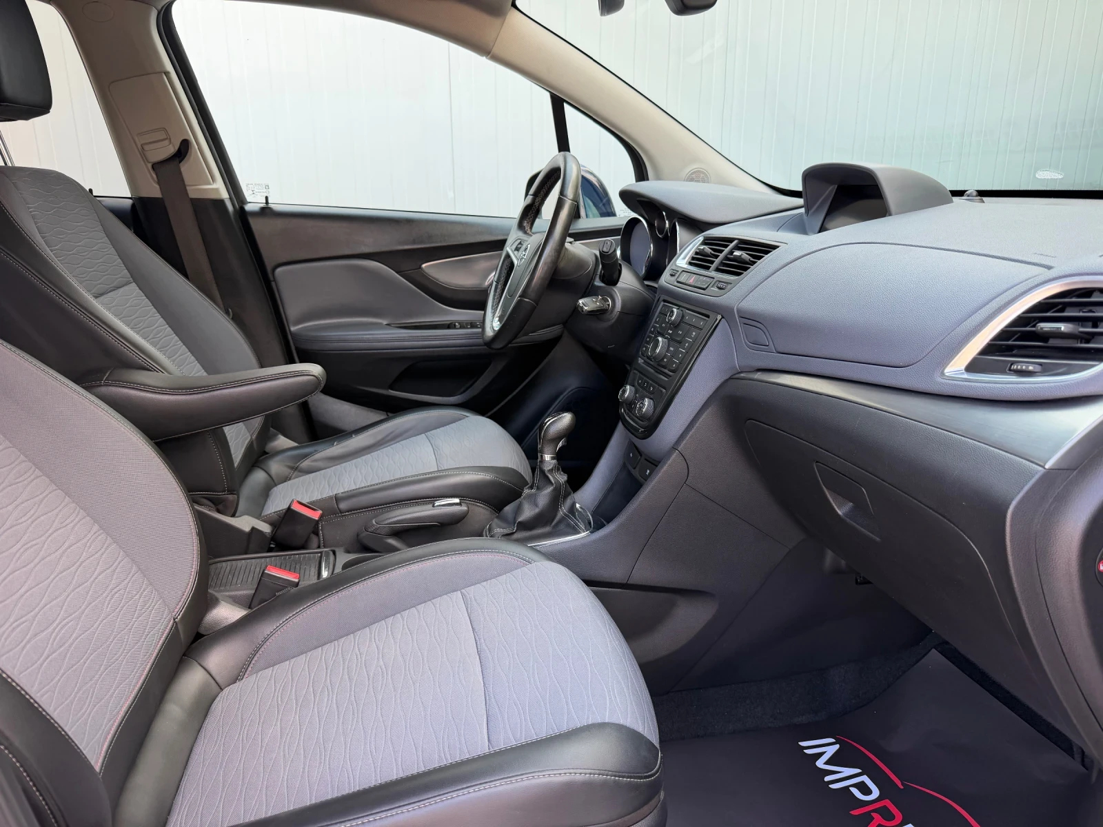 Opel Mokka 1.4i ГАЗ 140кс., снимка 11 - Автомобили и джипове - 55850089