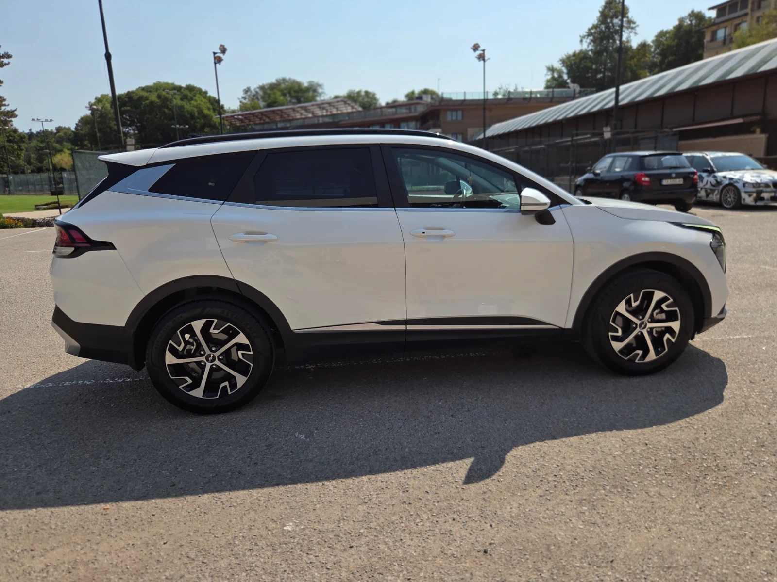 Kia Sportage EX PREMIUM 2.5 куб.187кон.AWD, снимка 8 - Автомобили и джипове - 56040662