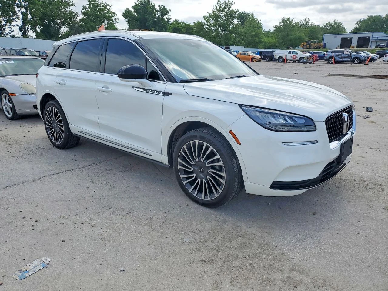 Други Друг 2.3l Lincoln Corsair, снимка 4 - Автомобили и джипове - 56055030