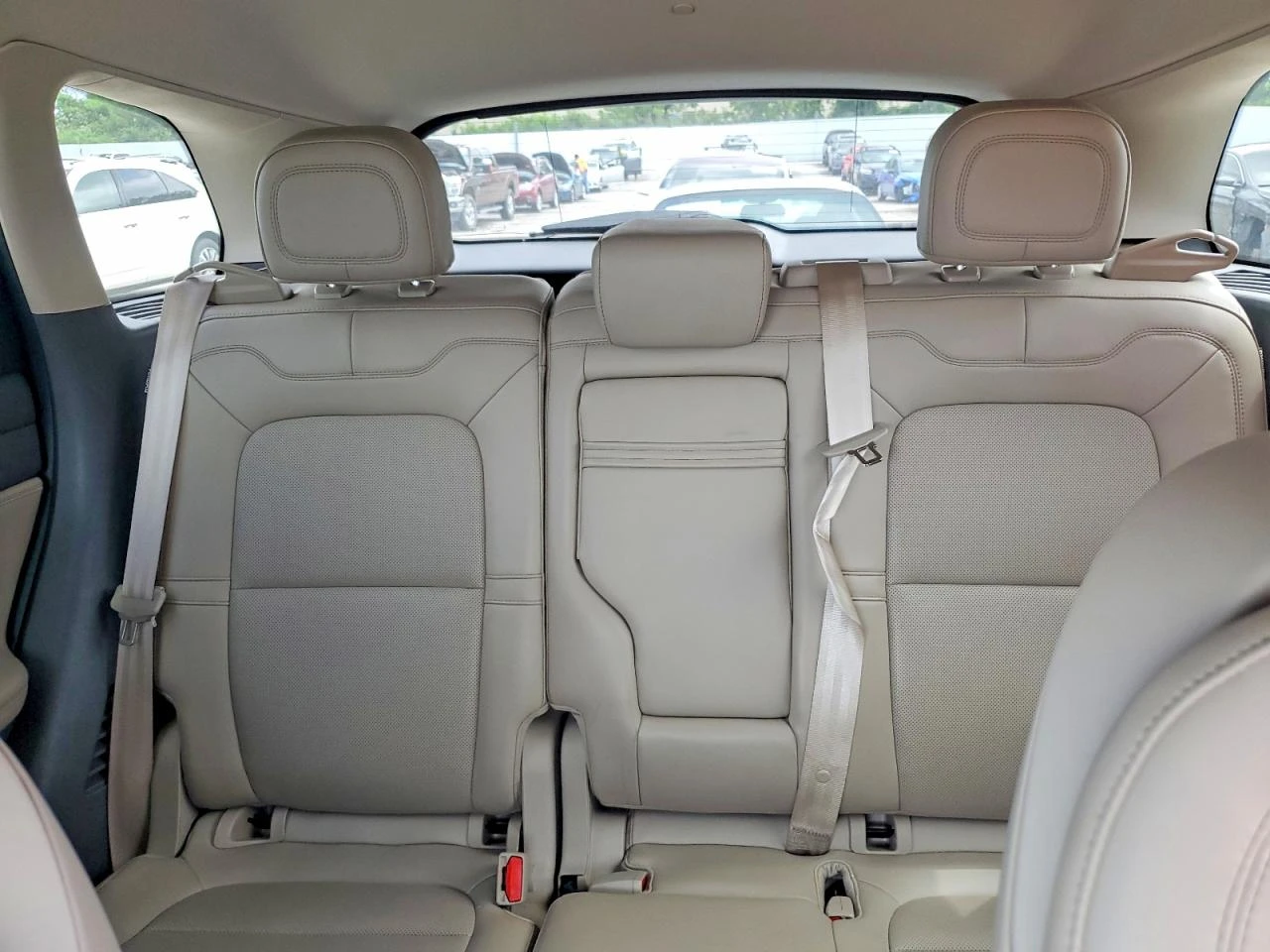 Други Друг 2.3l Lincoln Corsair, снимка 10 - Автомобили и джипове - 56055030