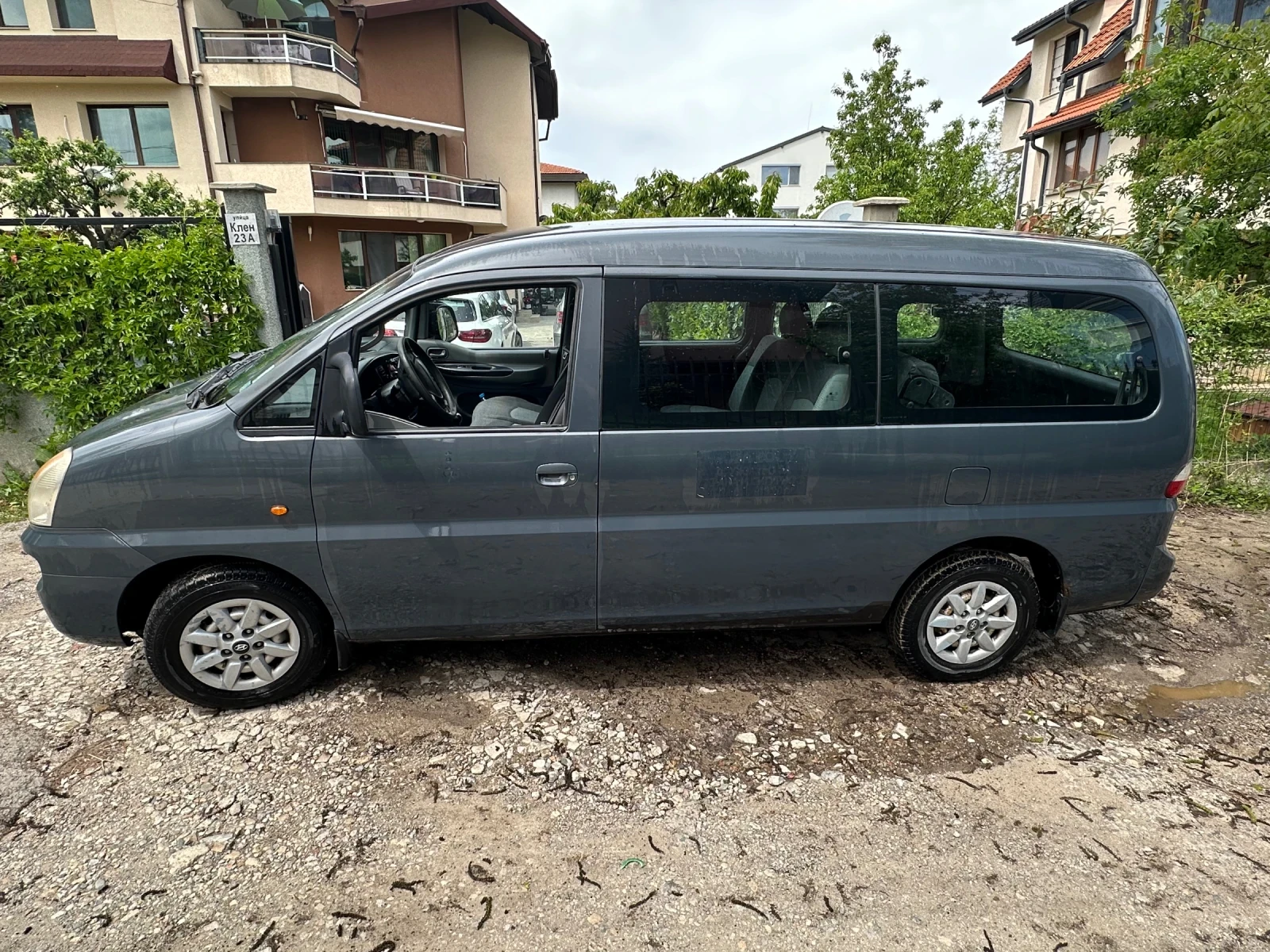 Hyundai H1 8+ 1 - изображение 10