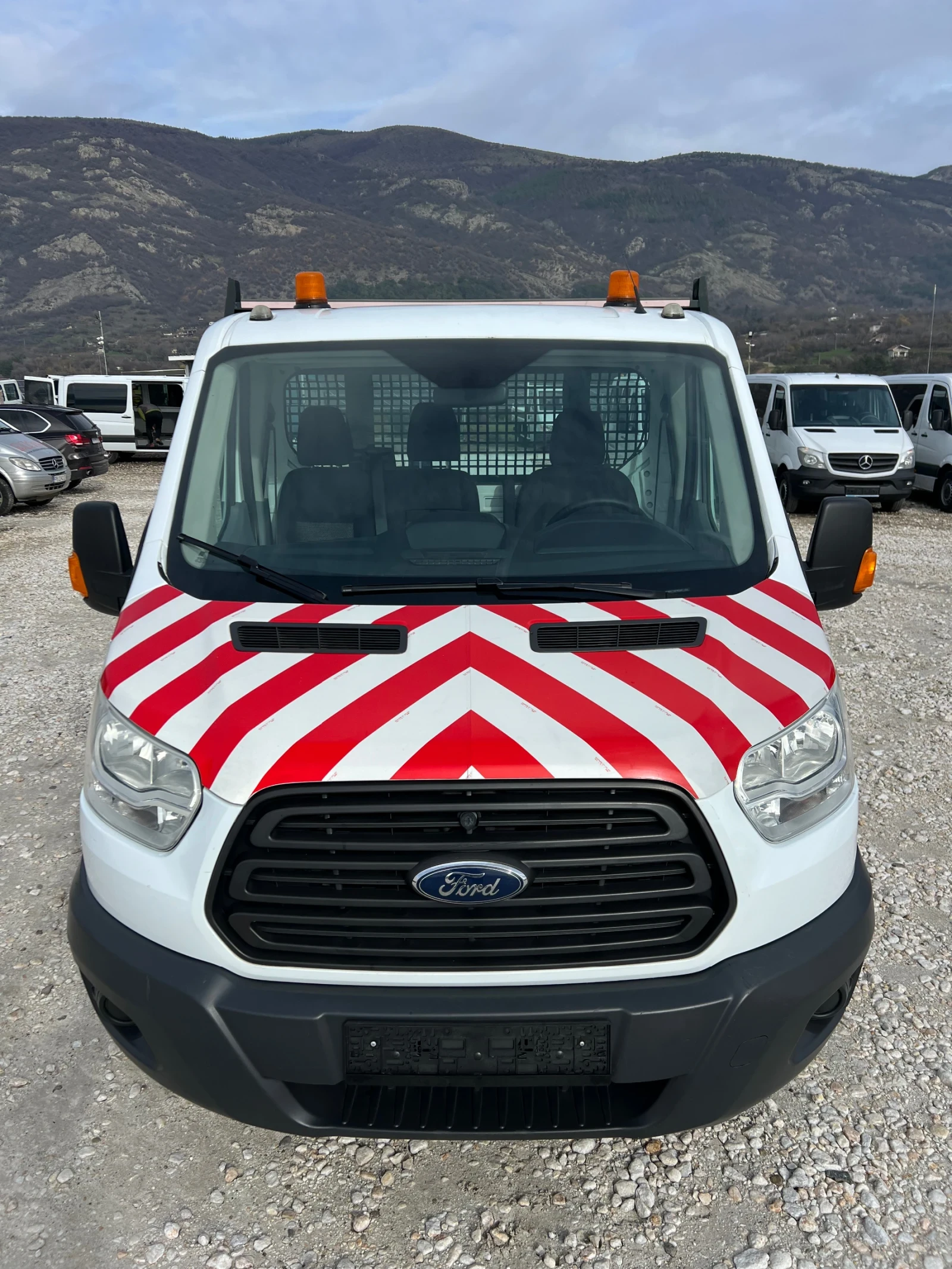 Ford Transit КЛИМАТИК БОРДОВИ 5.30м. ДЪЛЖИНА ЕВР06 - изображение 4