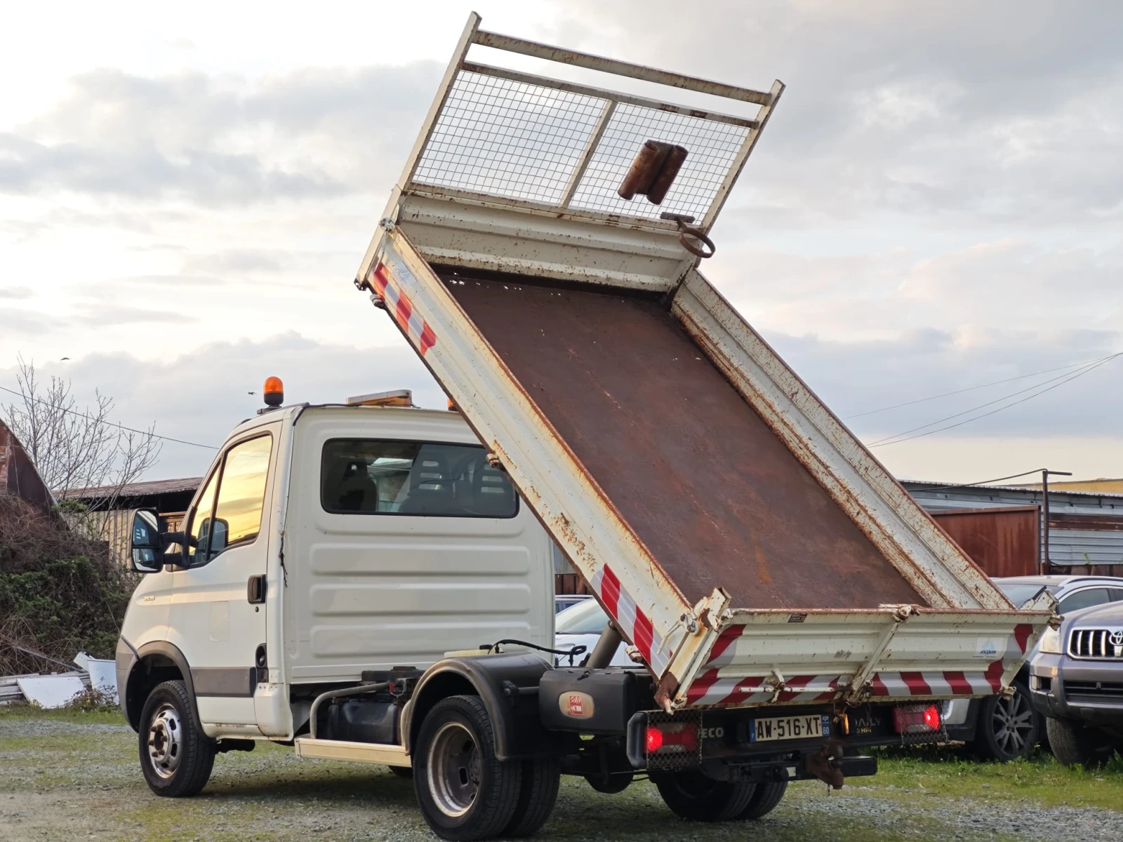 Iveco Daily 35c13 САМОСВАЛ, снимка 17 - Бусове и автобуси - 55837470
