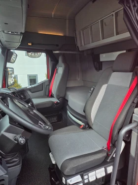 Renault T Собствен ЛИЗИНГ, снимка 5