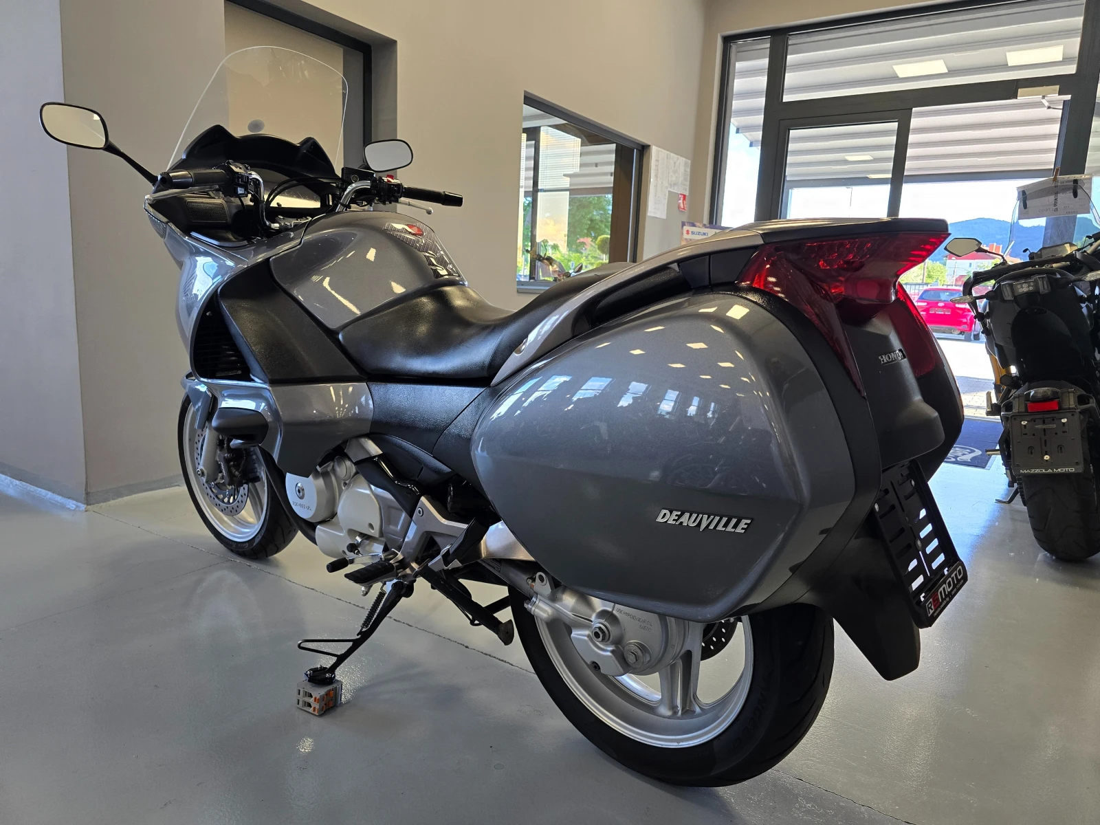 Honda Deauville NT 700ie, Перфектен! - изображение 5