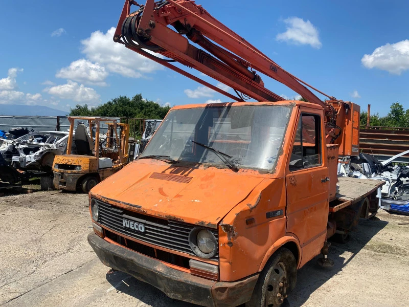 Автовишка Друга марка iveco 35-8, снимка 2 - Индустриална техника - 44855244