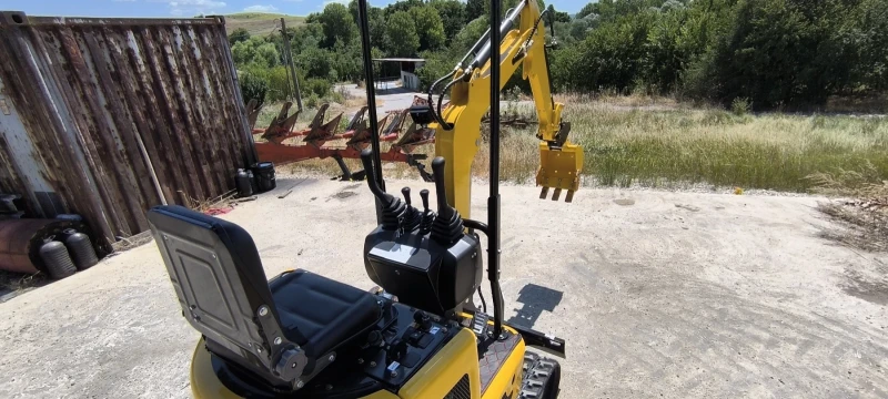 Багер Kobelco RIPPA R319, снимка 3 - Индустриална техника - 52736197