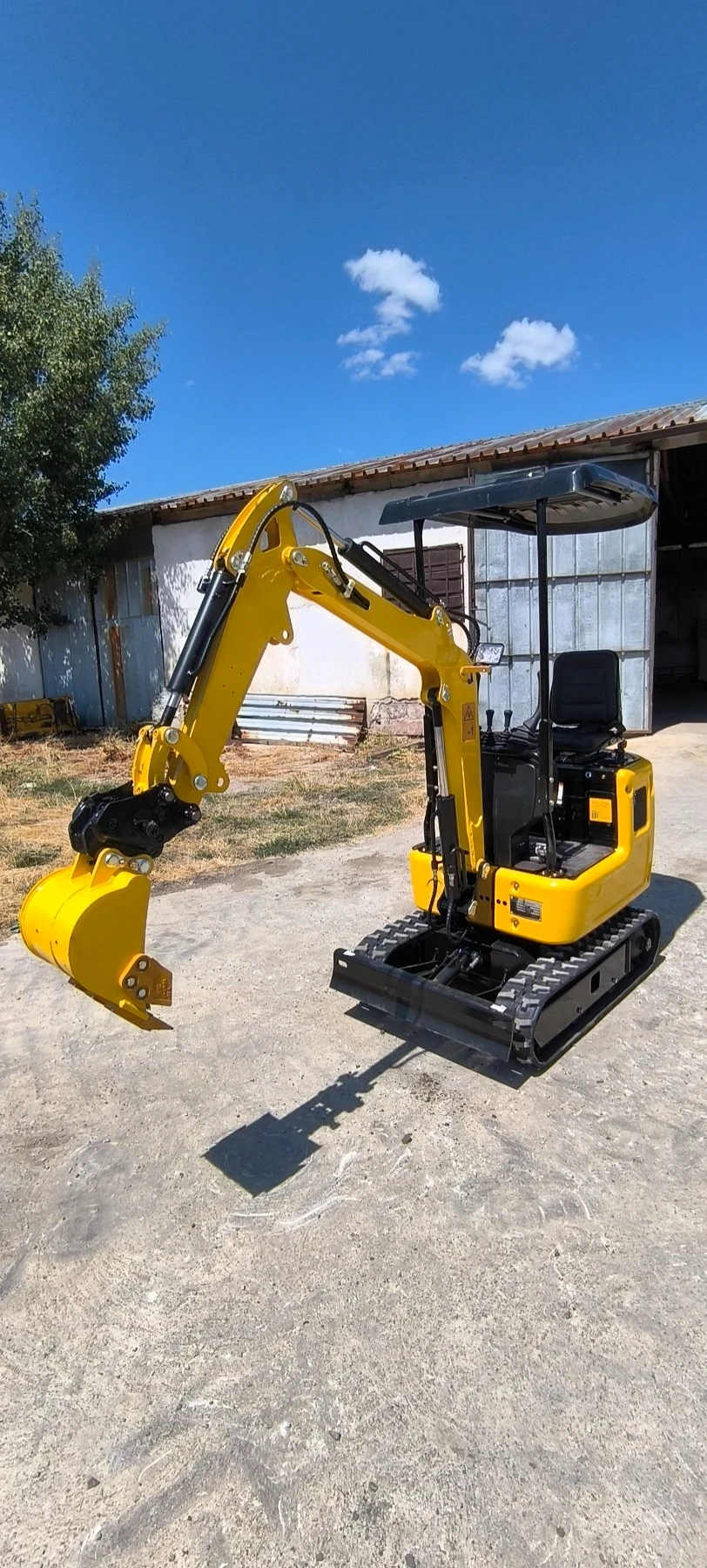 ����� Kobelco RIPPA R319 | Mobile.bg � ����������� 1