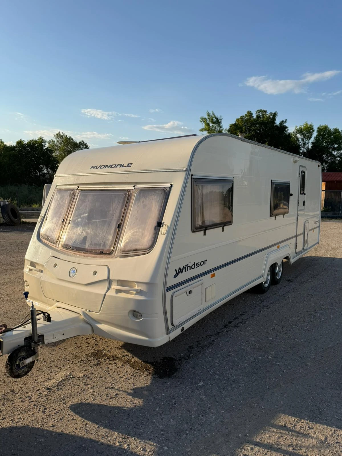 Каравана Avondale WINDSDOR 640-6
