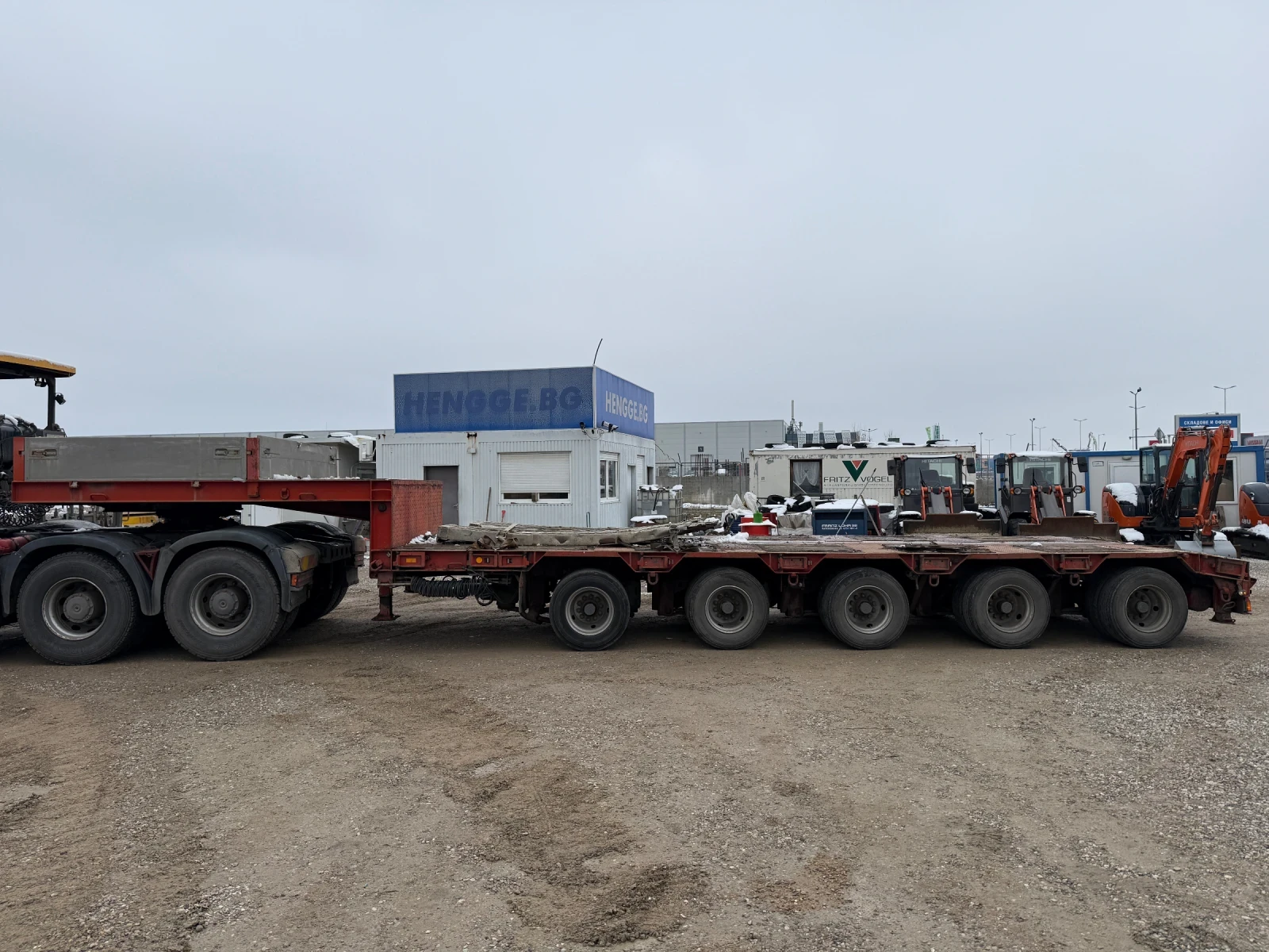 Полуремарке Goldhofer КОМПОЗИЦИЯ MERCEDES ACTROS 2657