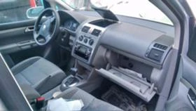 VW Touran 1.9TDI, снимка 2