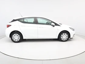 Opel Astra 1.4  49551км, снимка 9