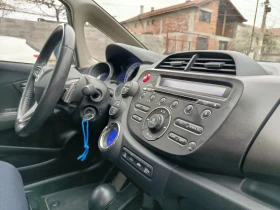 Honda Jazz Хибриден , снимка 11