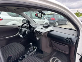 Toyota IQ 1.0-68кс, AC, снимка 11
