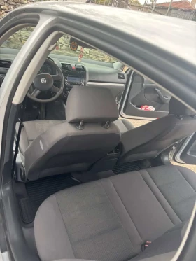 VW Golf - 2500 € / 4889.57 лв. - 77565146 11