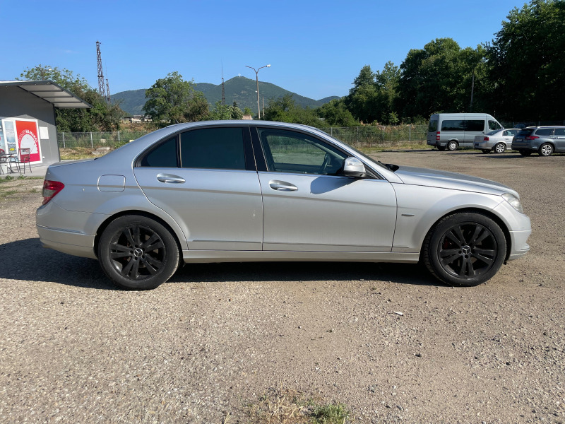 Mercedes-Benz C 320 CDI, снимка 7 - Автомобили и джипове - 45193310