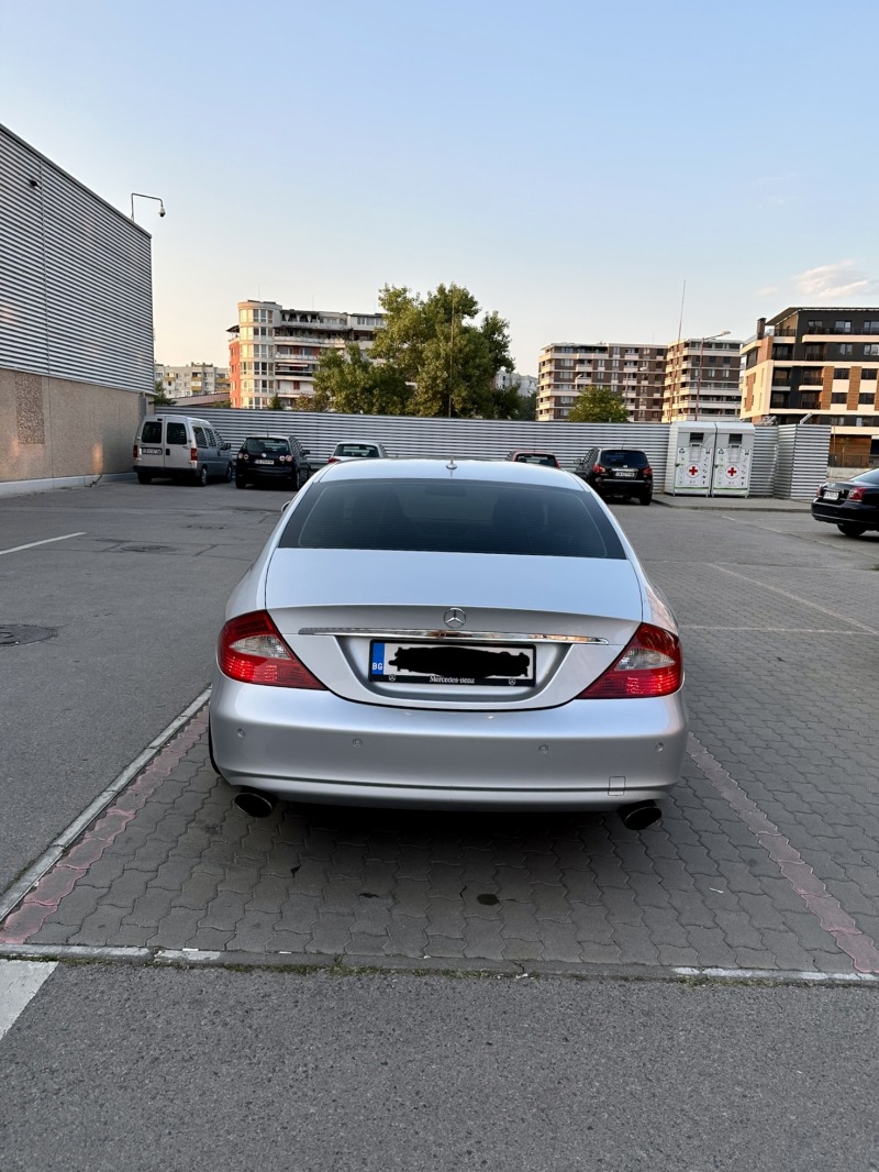 Mercedes-Benz CLS 320, снимка 9 - Автомобили и джипове - 45396113