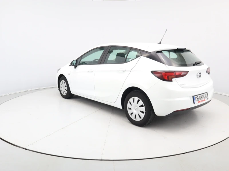 Opel Astra 1.4  49551км, снимка 4 - Автомобили и джипове - 51193356