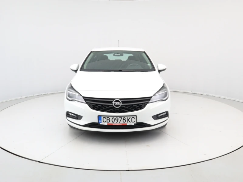 Opel Astra 1.4  49551км, снимка 2 - Автомобили и джипове - 51193356