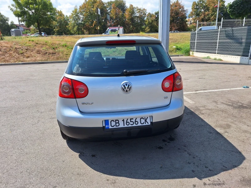 VW Golf Хечбек, снимка 4 - Автомобили и джипове - 47307728