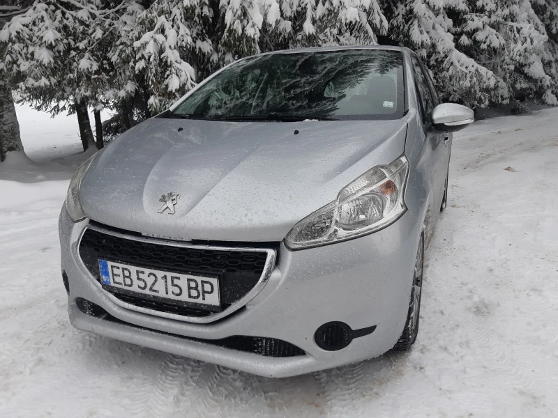 Peugeot 208, снимка 1 - Автомобили и джипове - 47696524