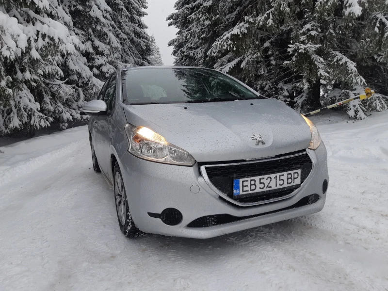 Peugeot 208, снимка 3 - Автомобили и джипове - 47696524