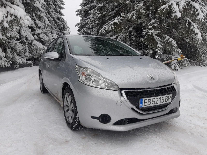 Peugeot 208, снимка 2 - Автомобили и джипове - 47696524