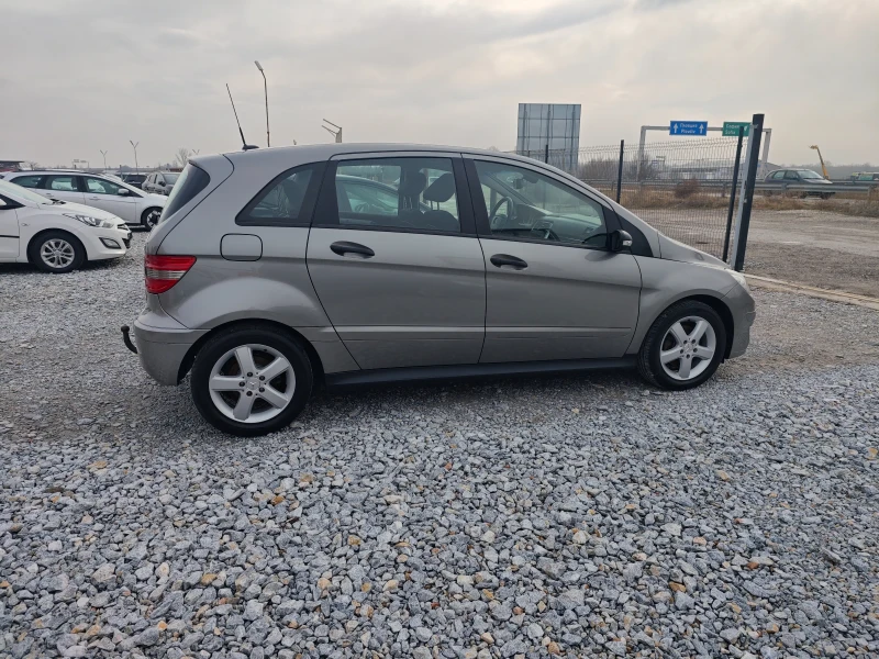 Mercedes-Benz B 180 2.0cdi, снимка 4 - Автомобили и джипове - 48441568