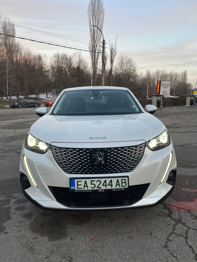 Peugeot 2008, снимка 1 - Автомобили и джипове - 48491066