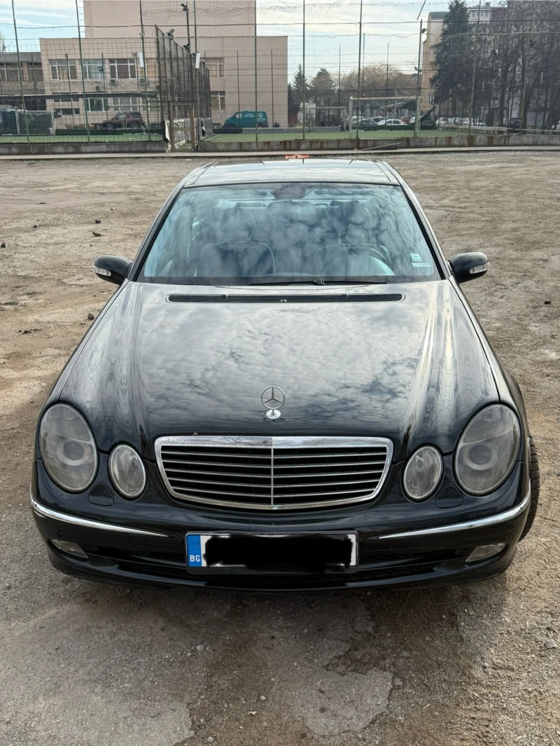 Mercedes-Benz E 270 W211 Avangarde, снимка 2 - Автомобили и джипове - 48871010