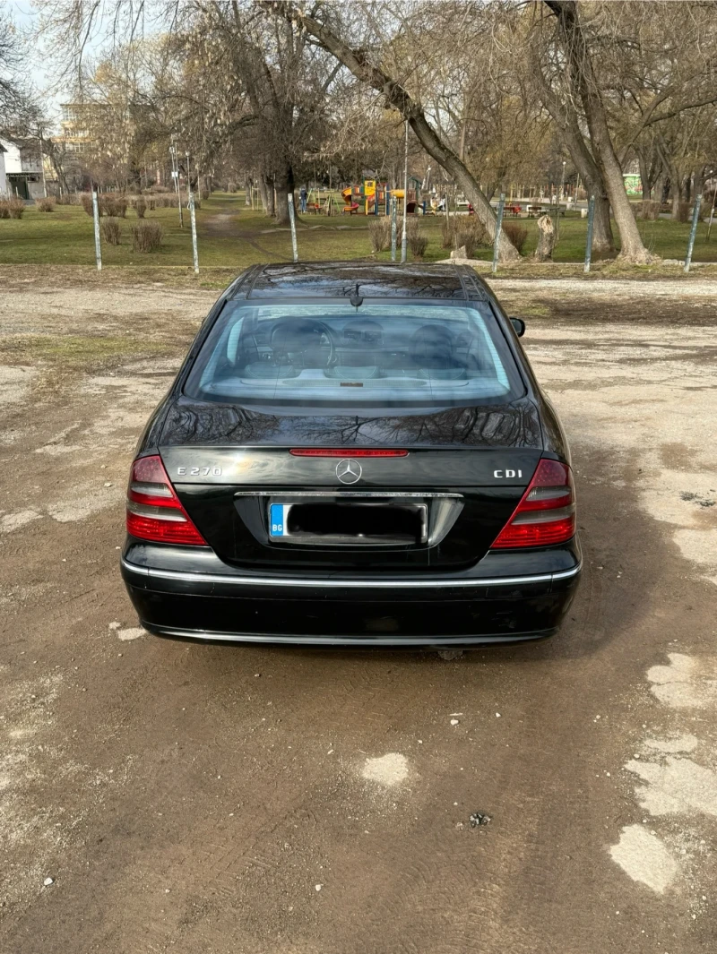 Mercedes-Benz E 270 W211 Avangarde, снимка 6 - Автомобили и джипове - 48871010