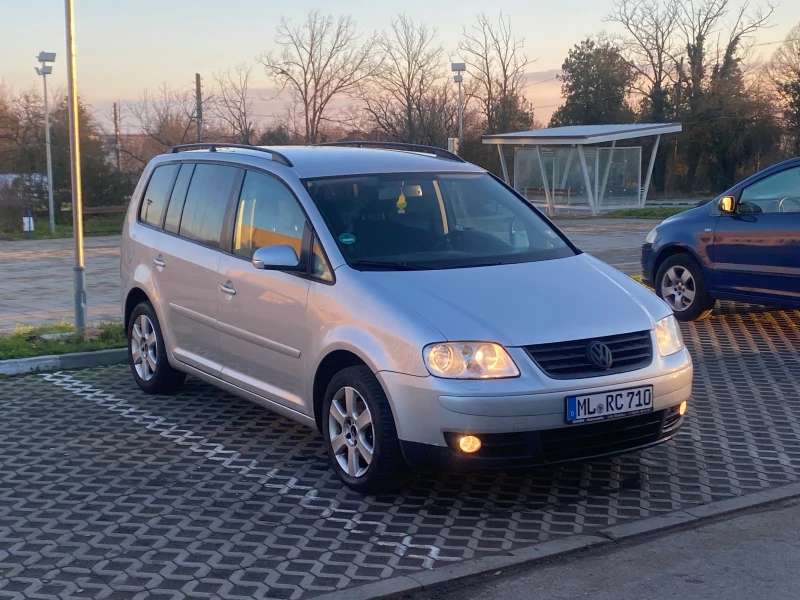 VW Touran 1.9TDI, снимка 6 - Автомобили и джипове - 52958450