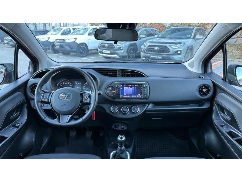 Toyota Yaris  1.5P LUNA - изображение 8