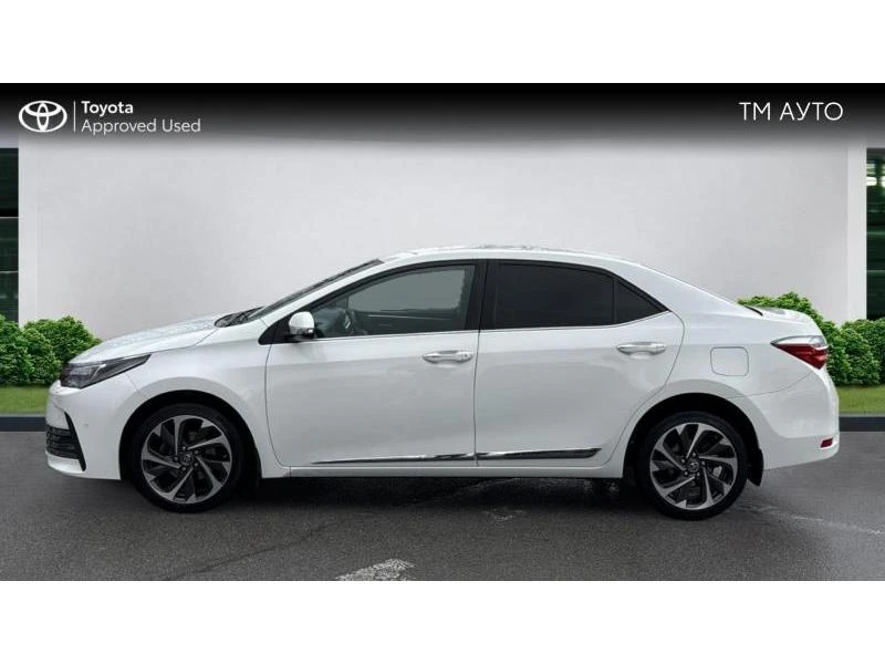 Toyota Corolla SDN 1.6P M/T EXECUTIVE PLUS, снимка 3 - Автомобили и джипове - 54076828