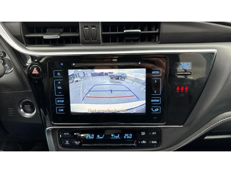 Toyota Corolla SDN 1.6P M/T EXECUTIVE PLUS, снимка 14 - Автомобили и джипове - 54076828