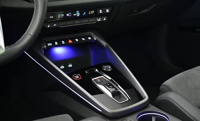Audi S3 = Akrapovic = Гаранция, снимка 9 - Автомобили и джипове - 54969960