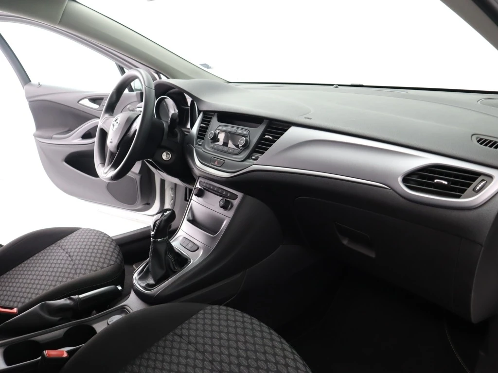 Opel Astra 1.4  49551км - изображение 10
