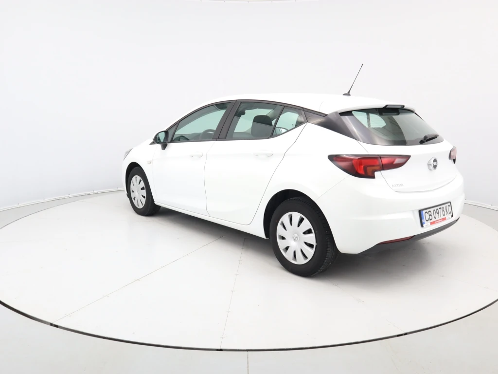 Opel Astra 1.4  49551км - изображение 4