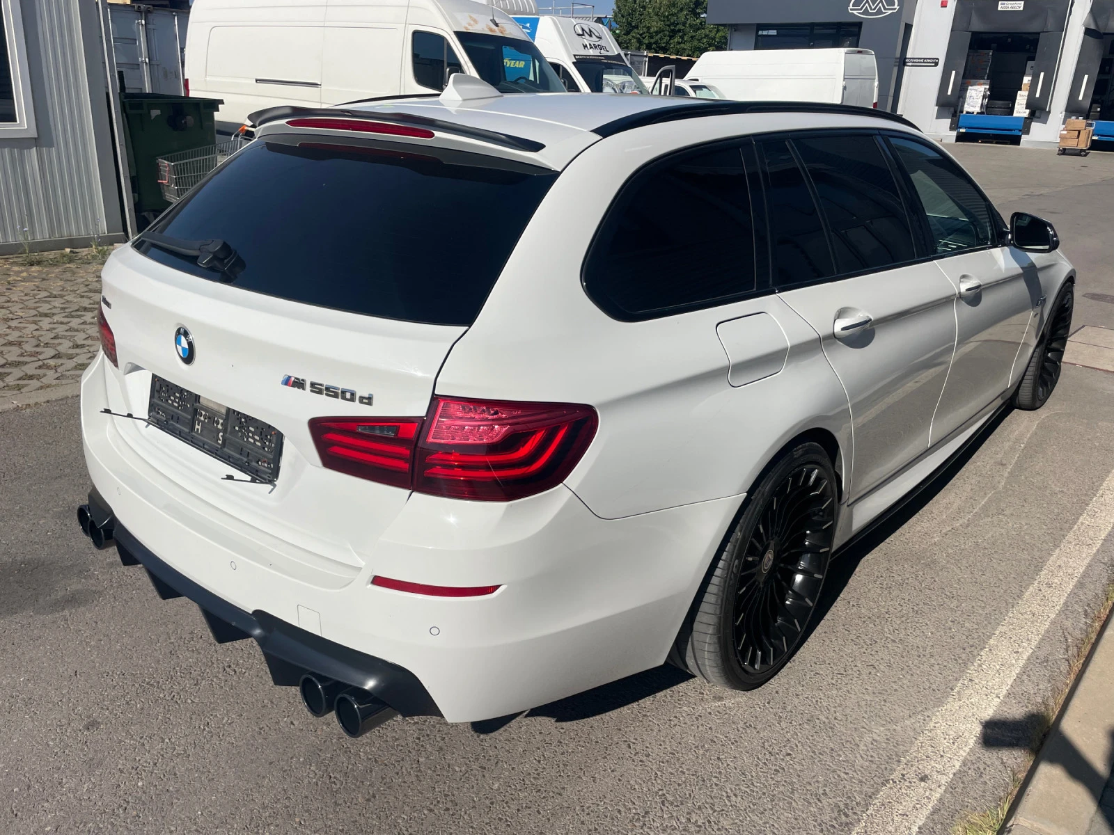 BMW 550 M50D+ 440кс+ M-packet+ Sport-packet+ Панорама+ Кам - изображение 5