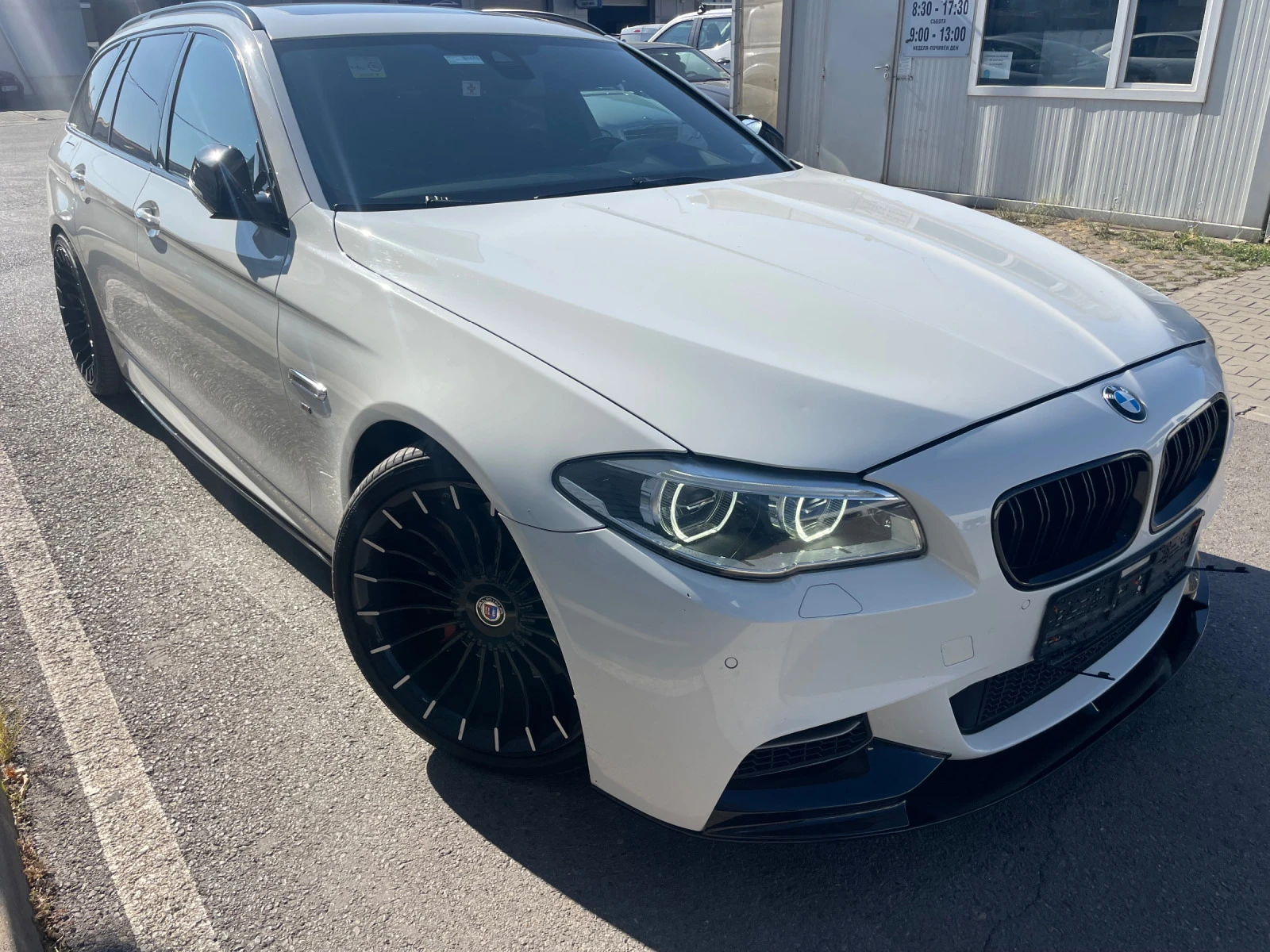 BMW 550 M50D+ 440кс+ M-packet+ Sport-packet+ Панорама+ Кам - изображение 6