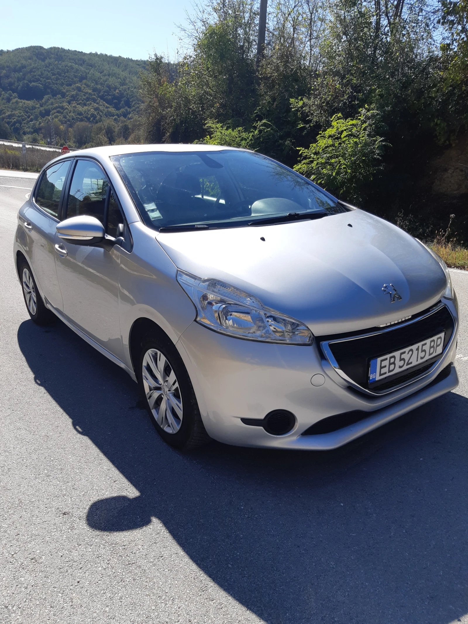 Peugeot 208  - изображение 7