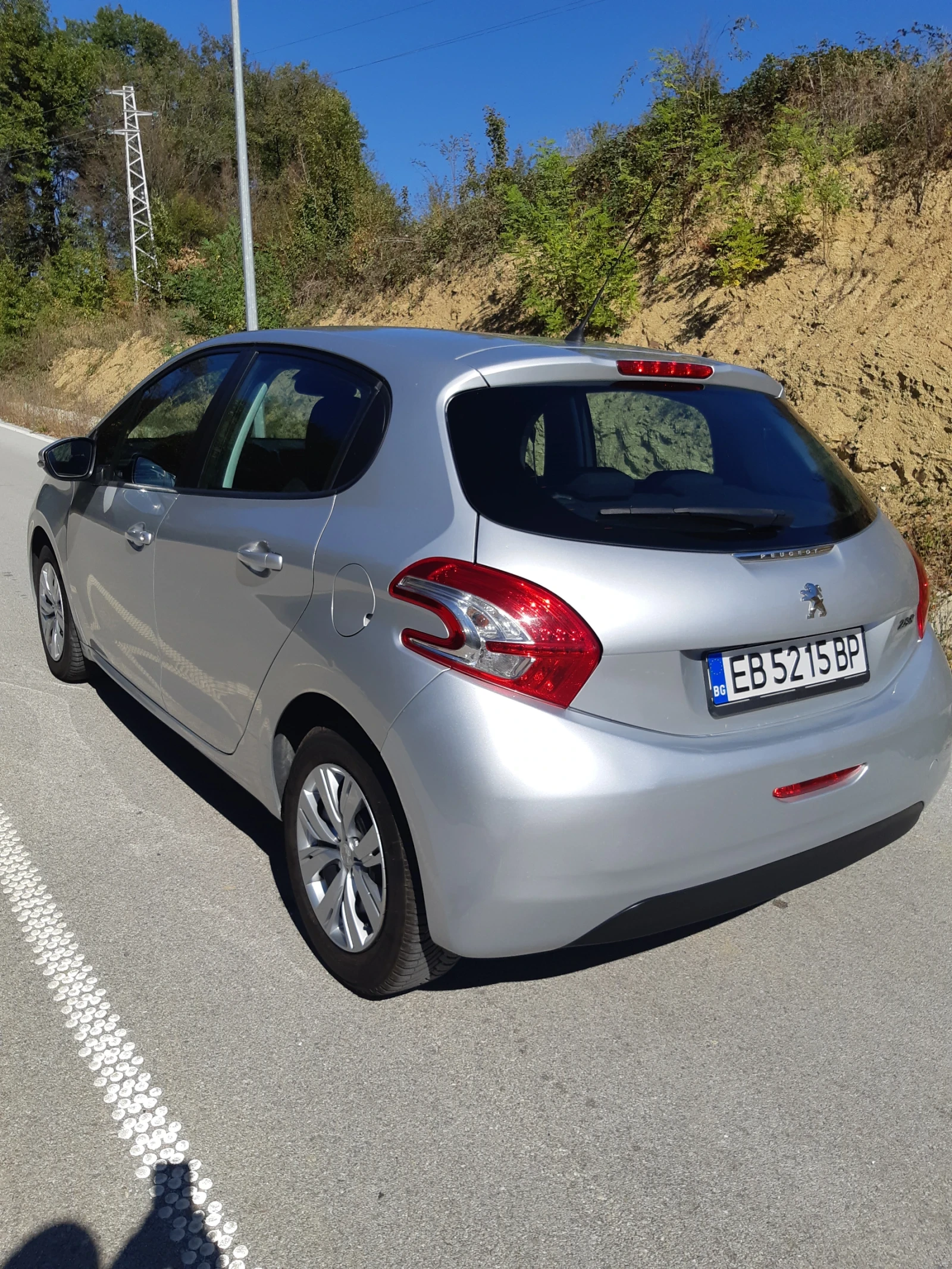 Peugeot 208  - изображение 4