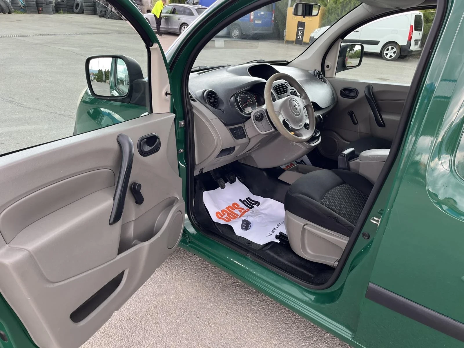 Renault Kangoo 1.5 dci-68к.с. - изображение 6