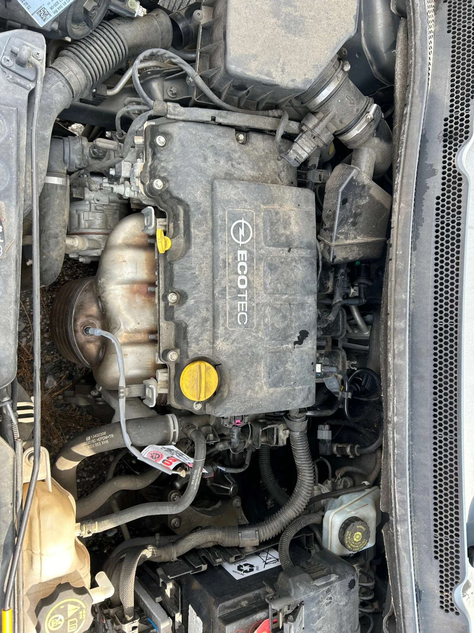 Opel Corsa 1.4i 90кс - изображение 6